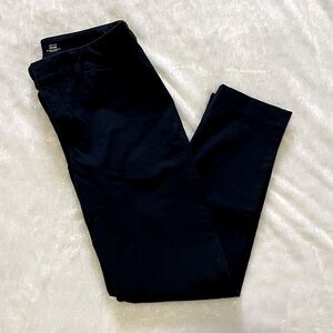 Black Old Navy Pixie Pants
